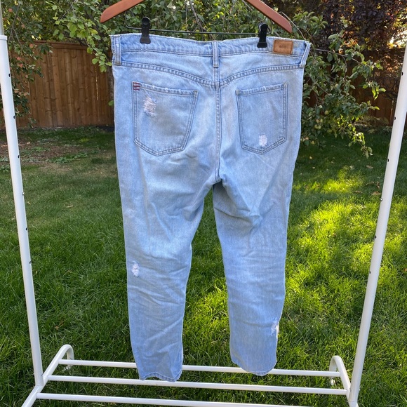 BDG - Light Ripped Jeans - Picture 5 of 5